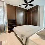 Mayura Accomodation